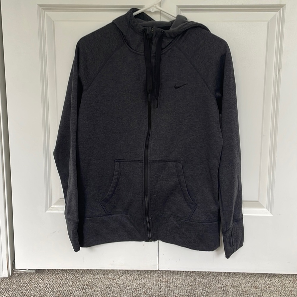 Nike Women's Medium Therma-Fit Zip-Up Hoodie